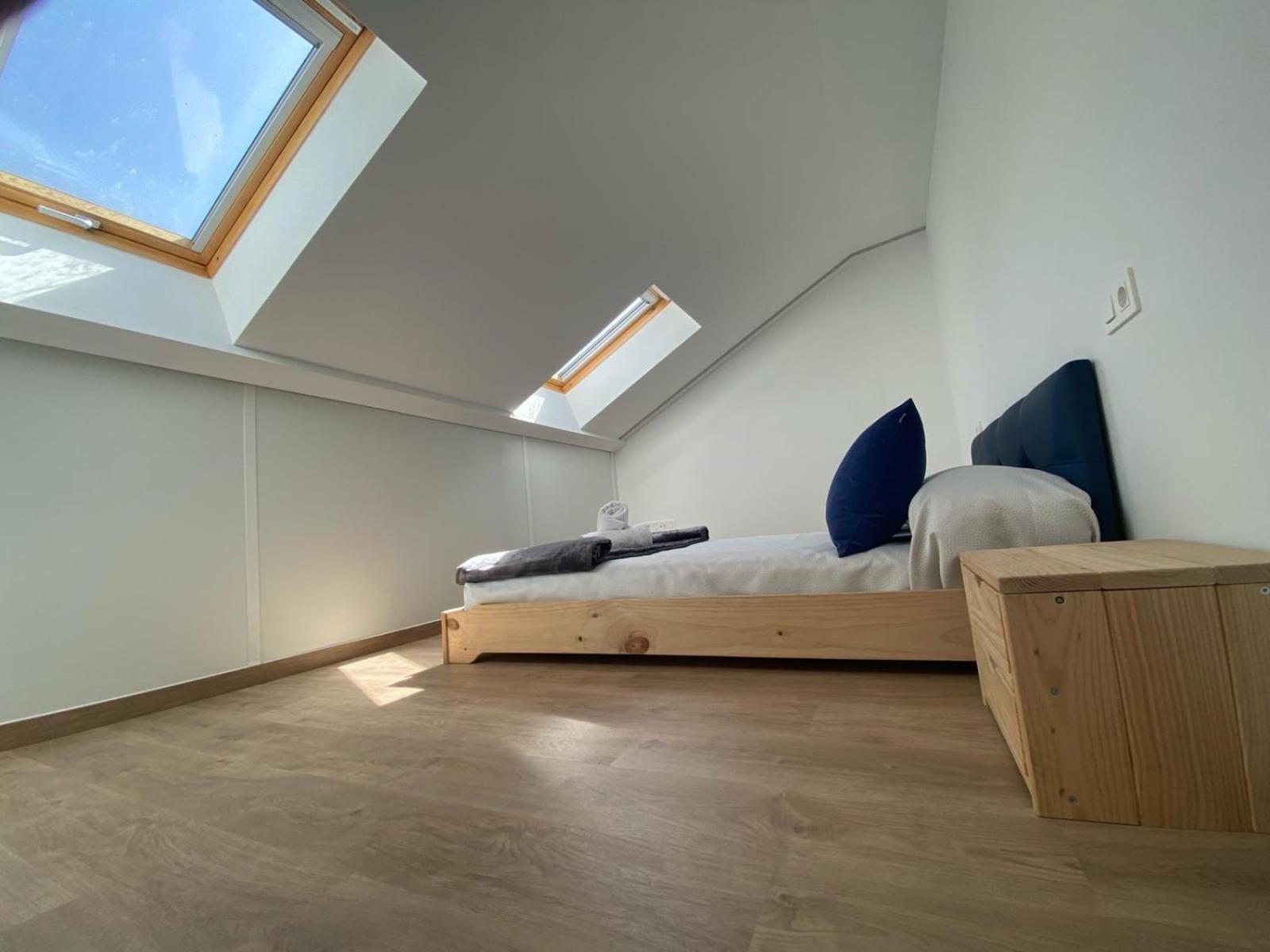 Apartamentos Luisa 圣地亚哥－德孔波斯特拉 外观 照片