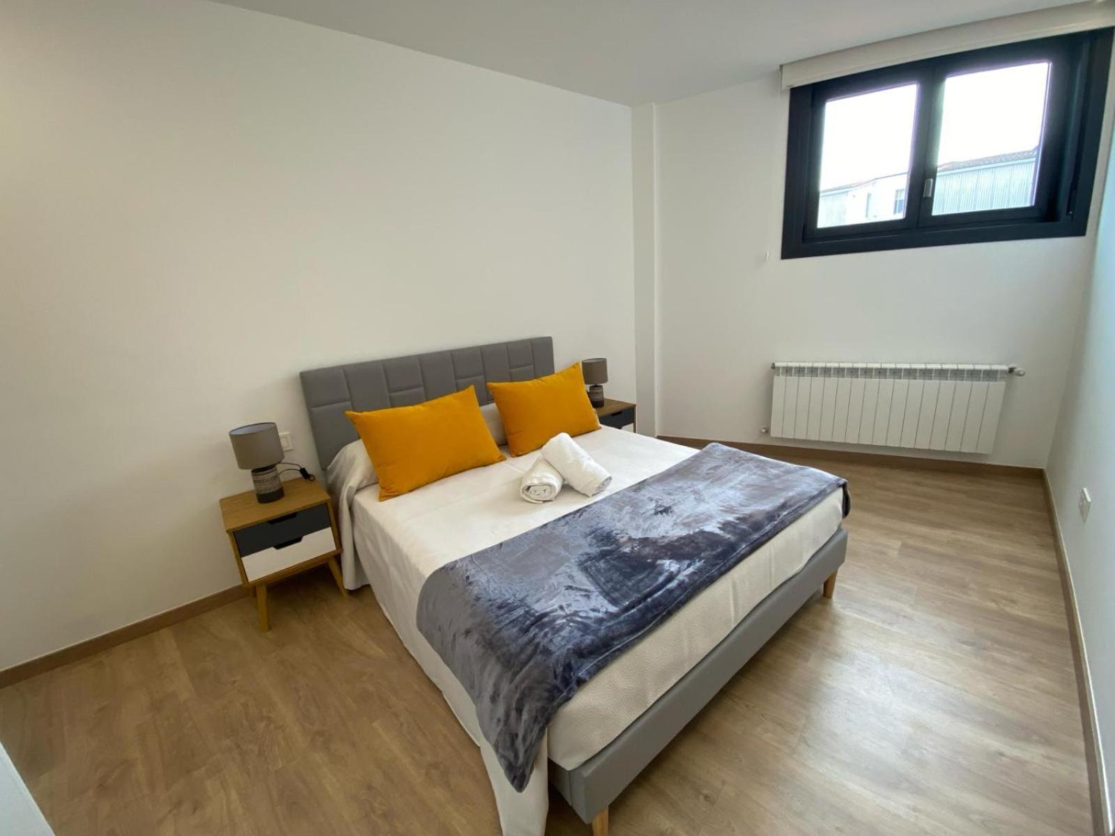 Apartamentos Luisa 圣地亚哥－德孔波斯特拉 外观 照片
